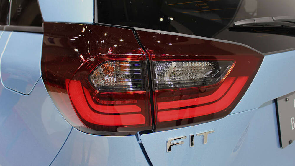 ہونڈا فٹ Exterior Back Light